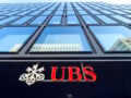 UBS: Πίεση από τους νέους τραπεζικούς κανόνες λόγω Swiss – Στα σχέδιά της η αποχώρηση από την Ελβετία