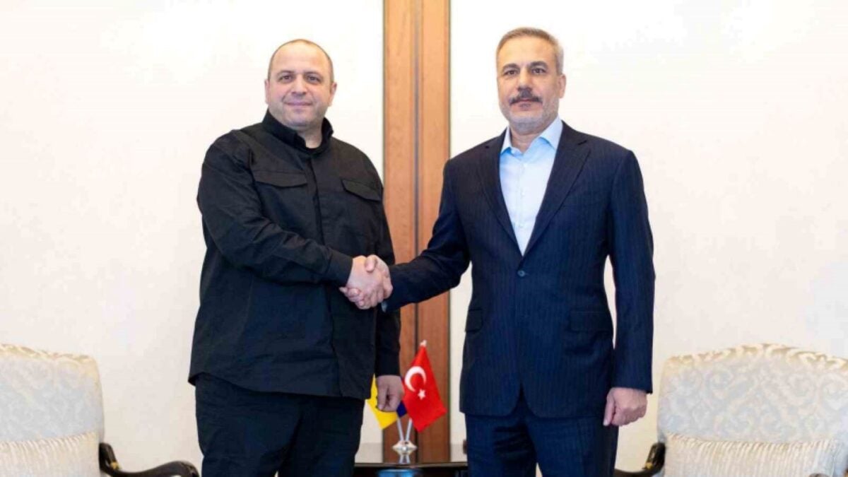 Κωνσταντινούπολη: Οκτώ ΥΠΕΞ αναζητούν διέξοδο στις κρίσεις – Το Ιράν αναμένεται στο επίκεντρο 1 Κωνσταντινούπολη: Οκτώ ΥΠΕΞ αναζητούν διέξοδο στις κρίσεις – Το Ιράν αναμένεται στο επίκεντρο