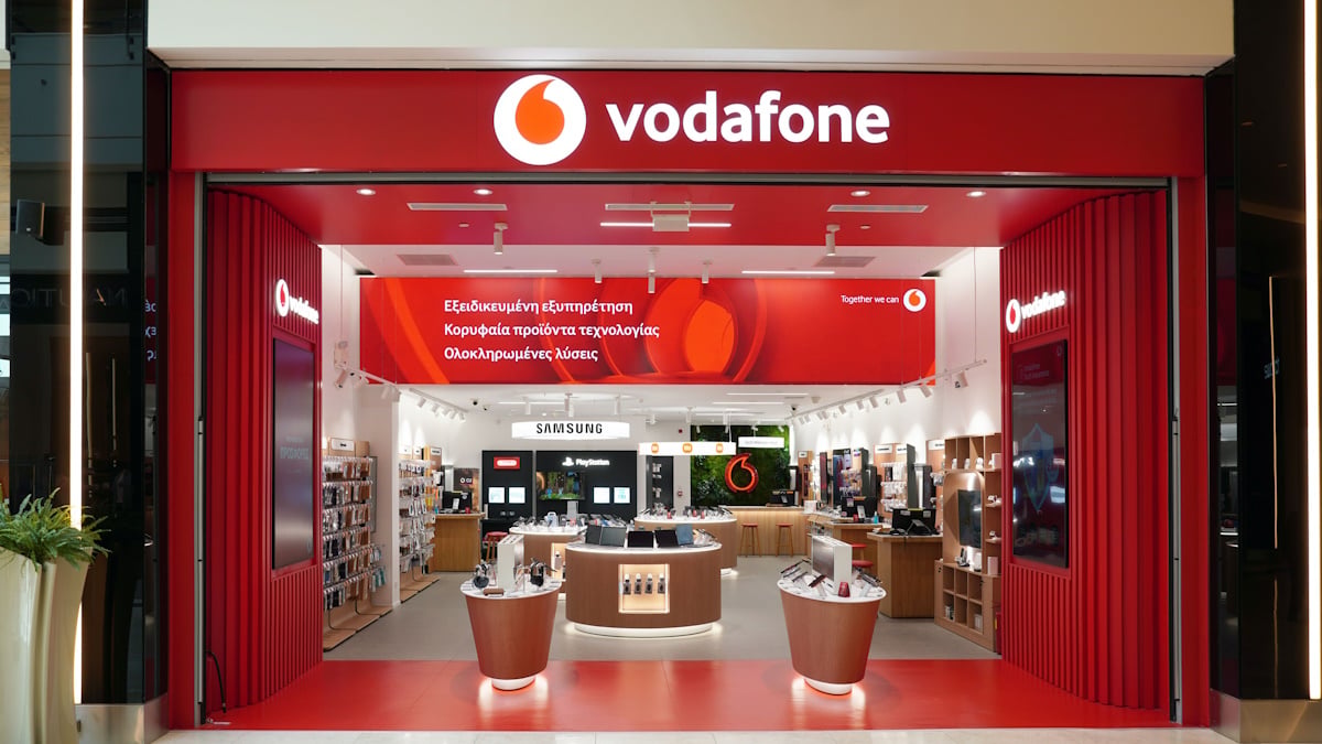 Vodafone Ελλάδας: Επενδύσεις σε δίκτυα και καταστήματα για τη νέα εποχή