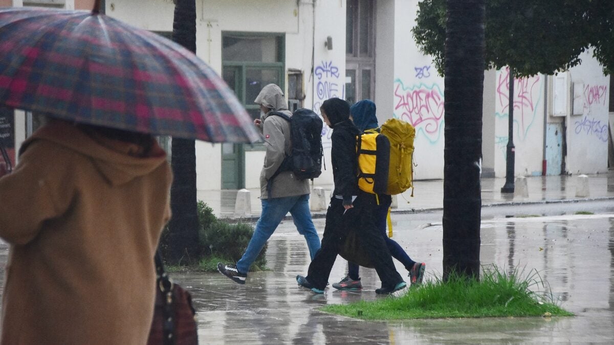 Καιρός: Ισχυρές καταιγίδες για 48 ώρες σε Αττική, Σποράδες και άλλες 5 περιοχές – Με βροχές η παρέλαση της 28ης Οκτωβρίου 2 Καιρός: Ισχυρές καταιγίδες για 48 ώρες σε Αττική, Σποράδες και άλλες 5 περιοχές – Με βροχές η παρέλαση της 28ης Οκτωβρίου