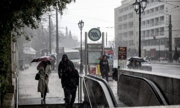 Κακοκαιρία: Νέο κύμα φέρνει καταιγίδες στην Αττική και άλλες 6 περιοχές – Τι θα γίνει με τις παρελάσεις της 28ης Οκτωβρίου