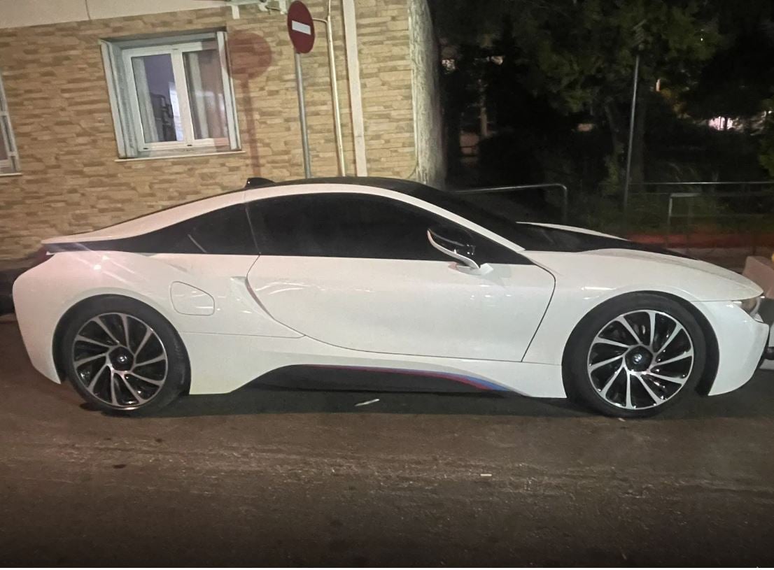 Υπόθεση «Χωριάτικο»: Ο στόλος με τα Range Rover και τη Bentley και η συλλογή σπάνιων ρολογιών αξίας 500.000 ευρώ
