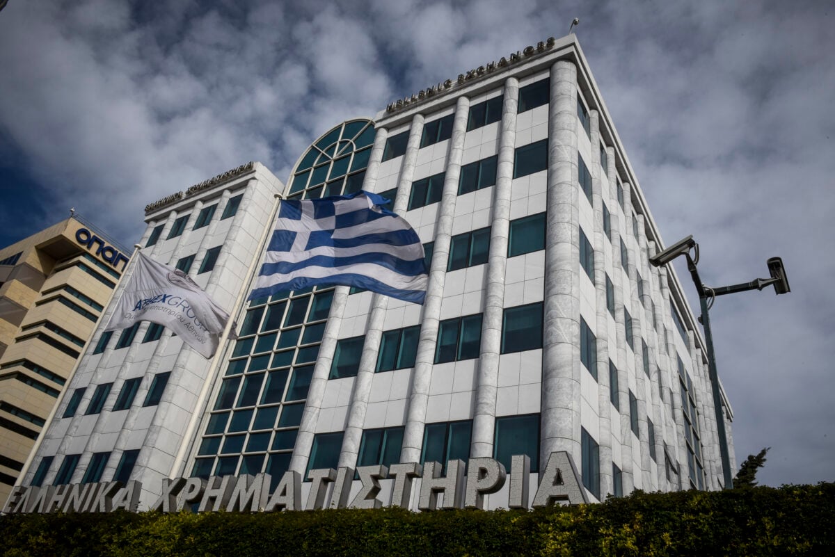 Euronext Athens: Οι τράπεζες πιέζουν το χρηματιστήριο – Το sell-off των τεχνολογικών μετοχών περιορίζει τις ευρωαγορές