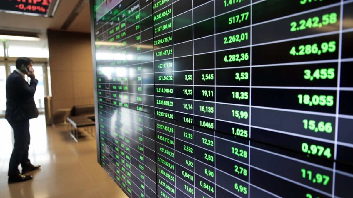 Euronext Athens: Οι τράπεζες οδηγούν την ανάκαμψη – Διστακτική άνοδος στα χρηματιστήρια της Ευρώπης 1 Euronext Athens: Οι τράπεζες οδηγούν την ανάκαμψη – Διστακτική άνοδος στα χρηματιστήρια της Ευρώπης
