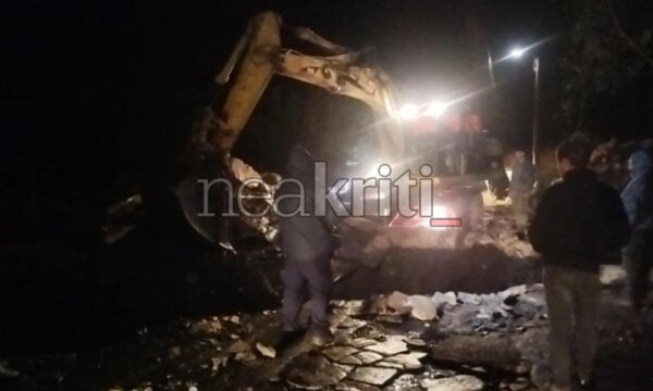 Κακοκαιρία στην Κρήτη: Το νησί σε Red Code, μήνυμα 112 για περιορισμό μετακινήσεων και μεγάλες καταστροφές