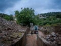 Κακοκαιρία στην Κρήτη: Χείμαρροι σάρωσαν δρόμους, νερά μπήκαν σε σπίτια και επιχειρήσεις – Απεγκλωβίστηκαν 20 άτομα στην Ιεράπετρα