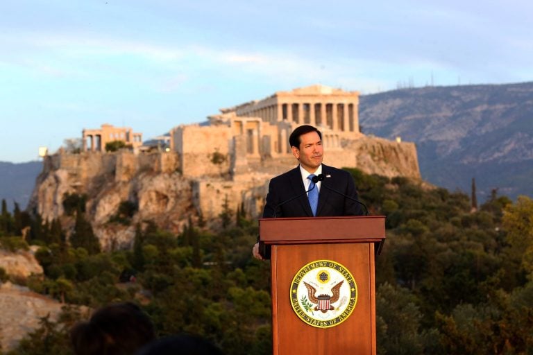 Ελλάδα: Ο Κάθετος Διάδρομος αναδεικνύεται σε εθνική υπόθεση 12 Ελλάδα: Ο Κάθετος Διάδρομος αναδεικνύεται σε εθνική υπόθεση